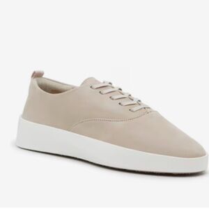 Wolf & Shepherd women”s Cruise Grey Nubuck Sneaker size 9